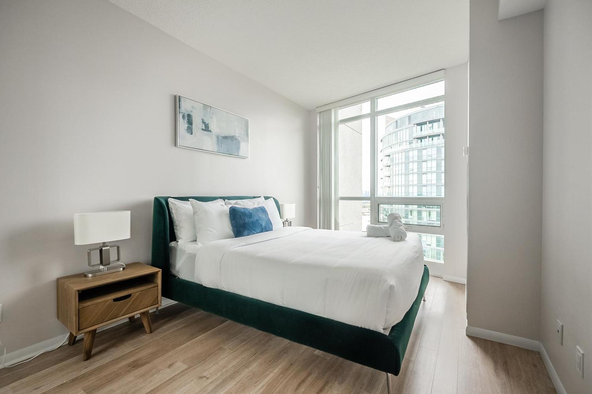 Rivetstays - The Neptune Торонто Екстер'єр фото