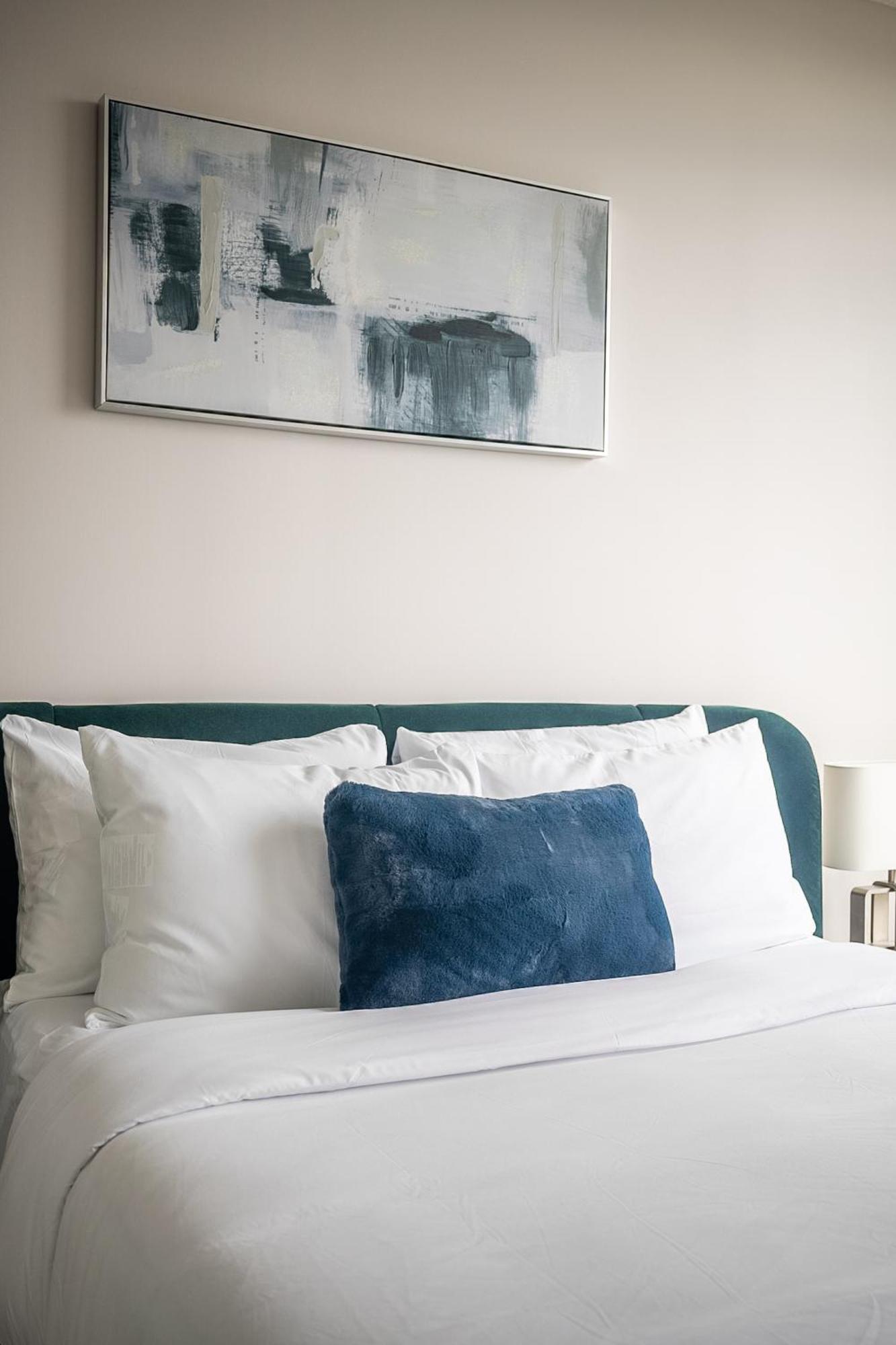 Rivetstays - The Neptune Торонто Екстер'єр фото