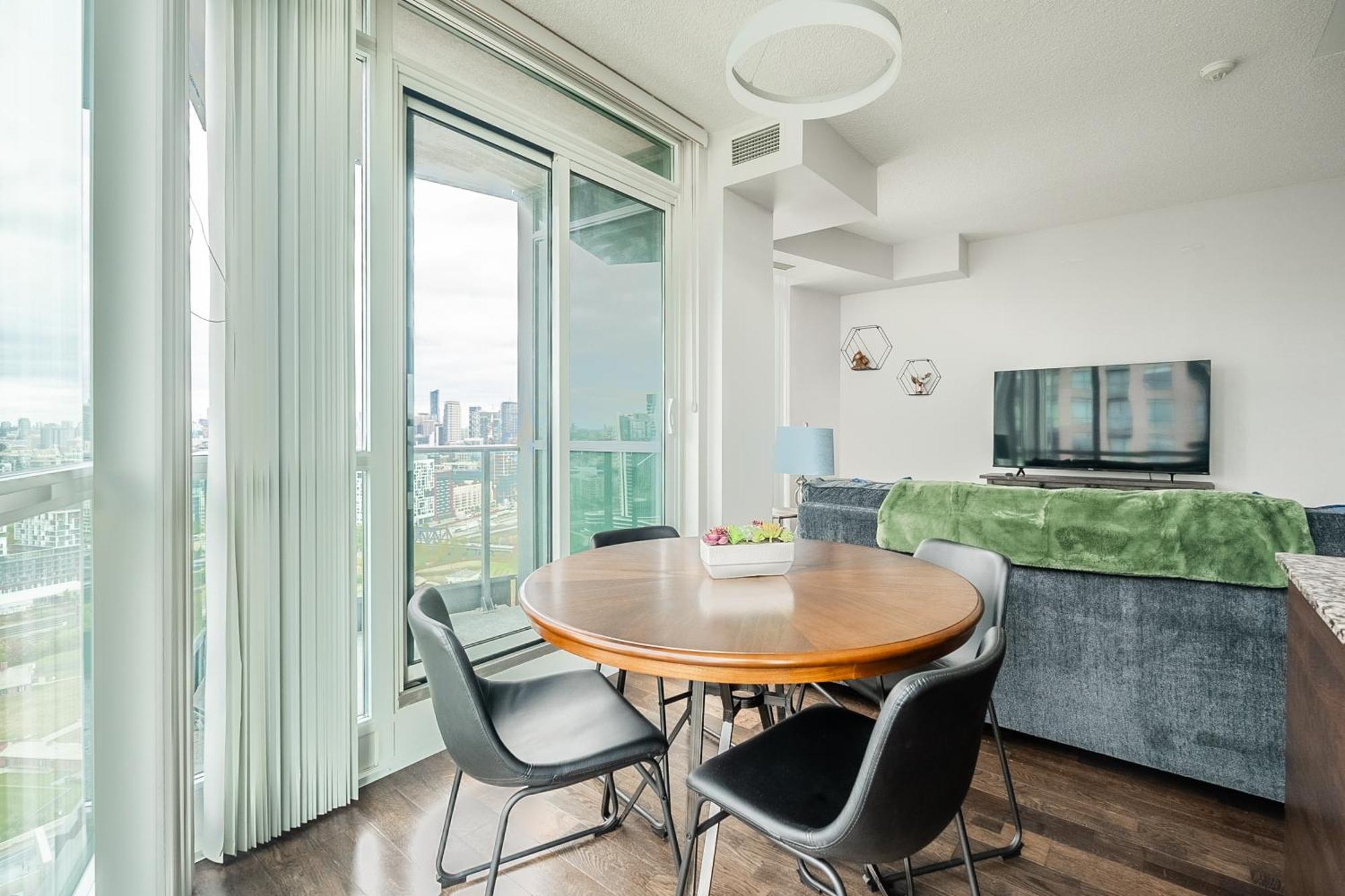 Rivetstays - The Neptune Торонто Екстер'єр фото